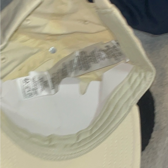 Star Wars characters R2-D2 and C-3PO in a stylized, cartoon screen art design ha - Picture 5 of 6